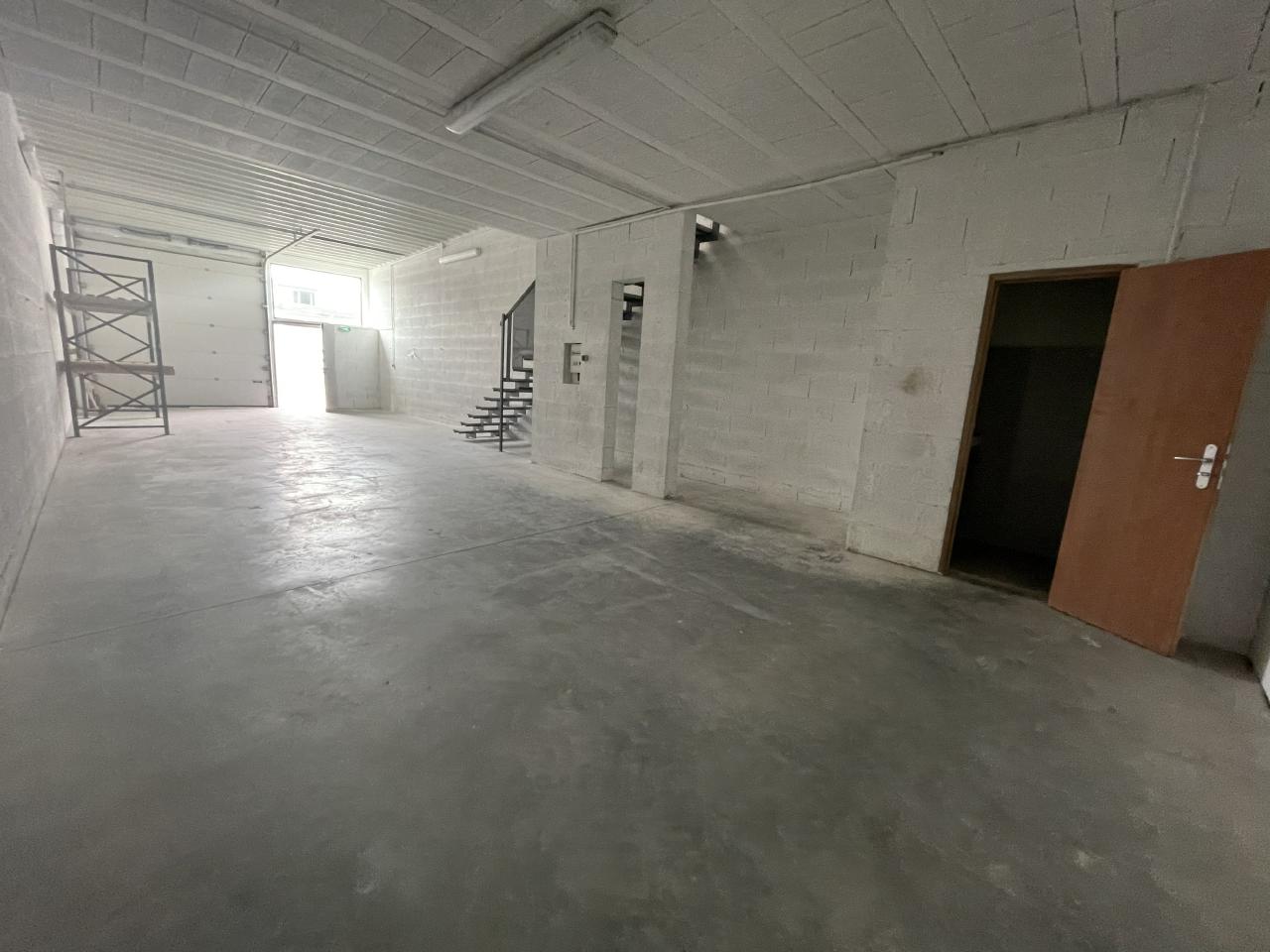 Local d'activité Vénissieux 160m² Location local d'activité Vénissieux Rhône OLACT2311751 5